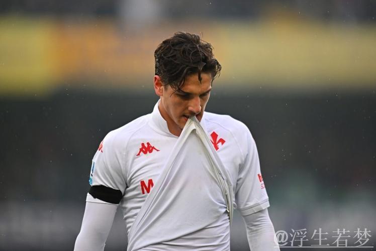 扎尼奥洛被指控在罗马更衣室内行为不当并打伤两名球员 扎尼奥洛被指控在罗马更衣室内行为不当并打伤两名球员